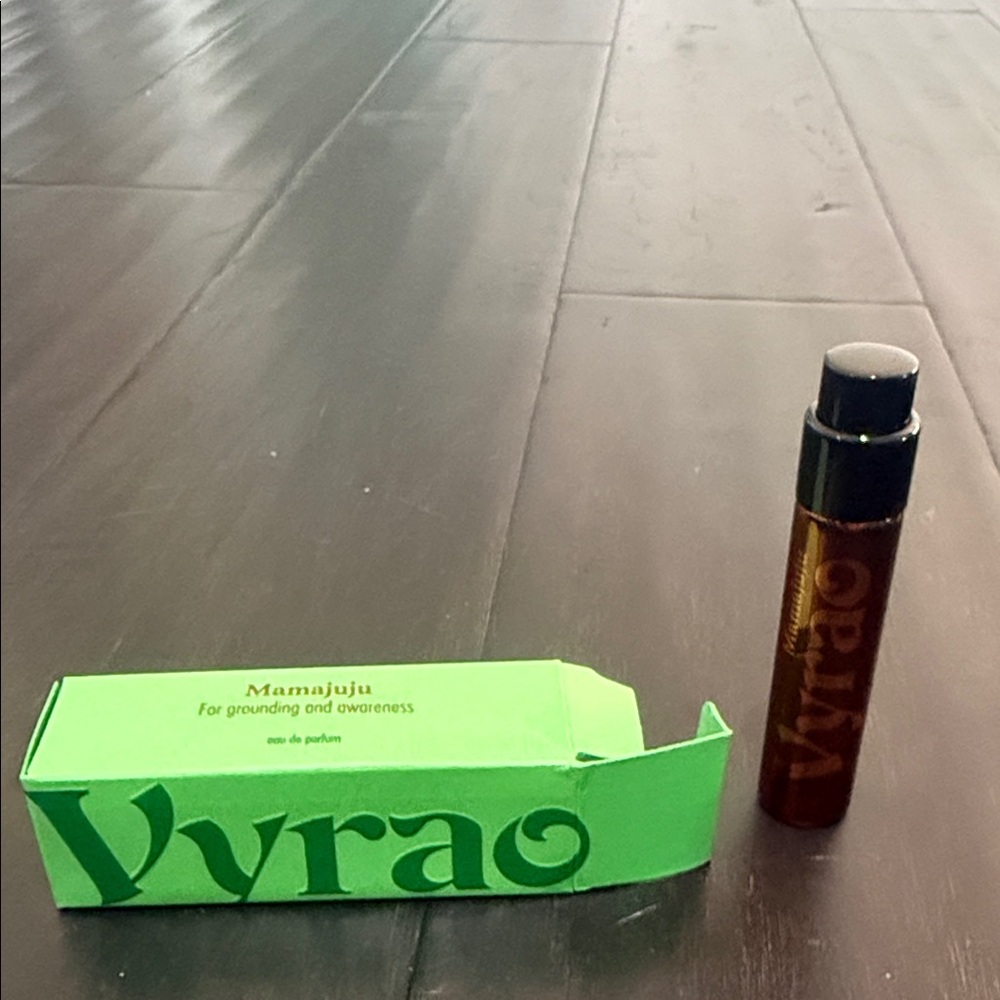 Mamajuju Eau de Parfum - Green and Black